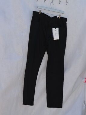 Bungeeflex  Classic Fit Black Mens Pants SZ 40 NWT B-127